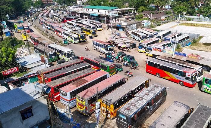 জ্বালানি তেলের দাম বাড়তেই বাস ভাড়া বৃদ্ধি, প্রতি কিলোমিটারে বাড়ল ১১ পয়সা!