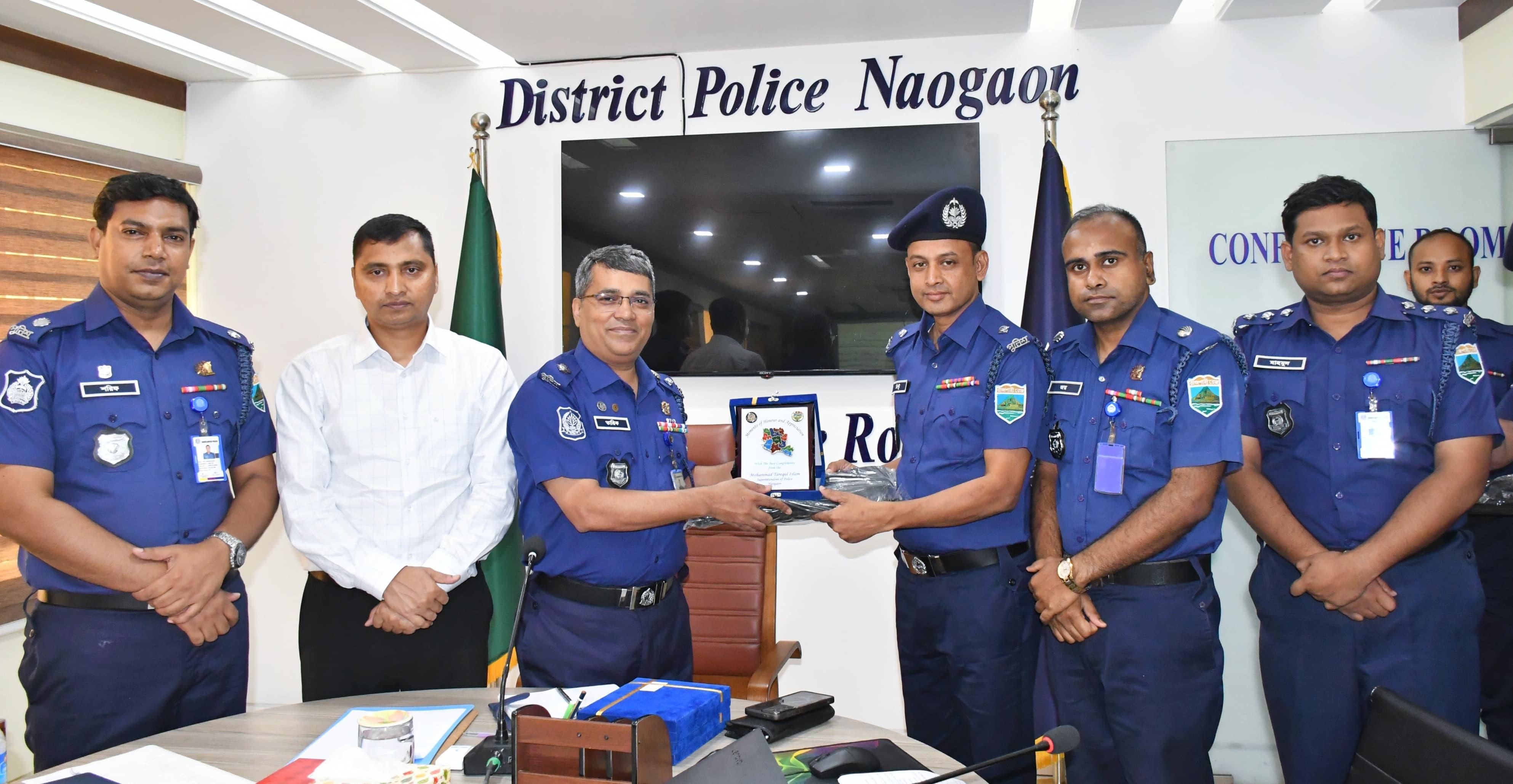 অপরাধ দমনে সাফল্য, নওগাঁর সেরা ওসি মিন্টু রহমান