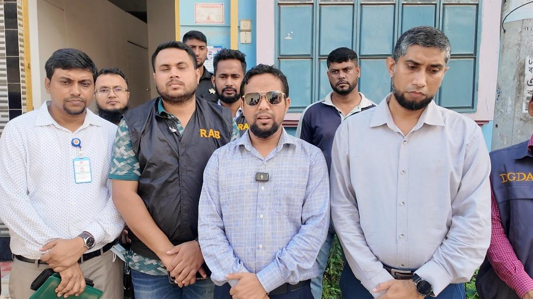 কেরাণীগঞ্জে র‌্যাবের ভ্রাম্যমাণ আদালতের অভিযান